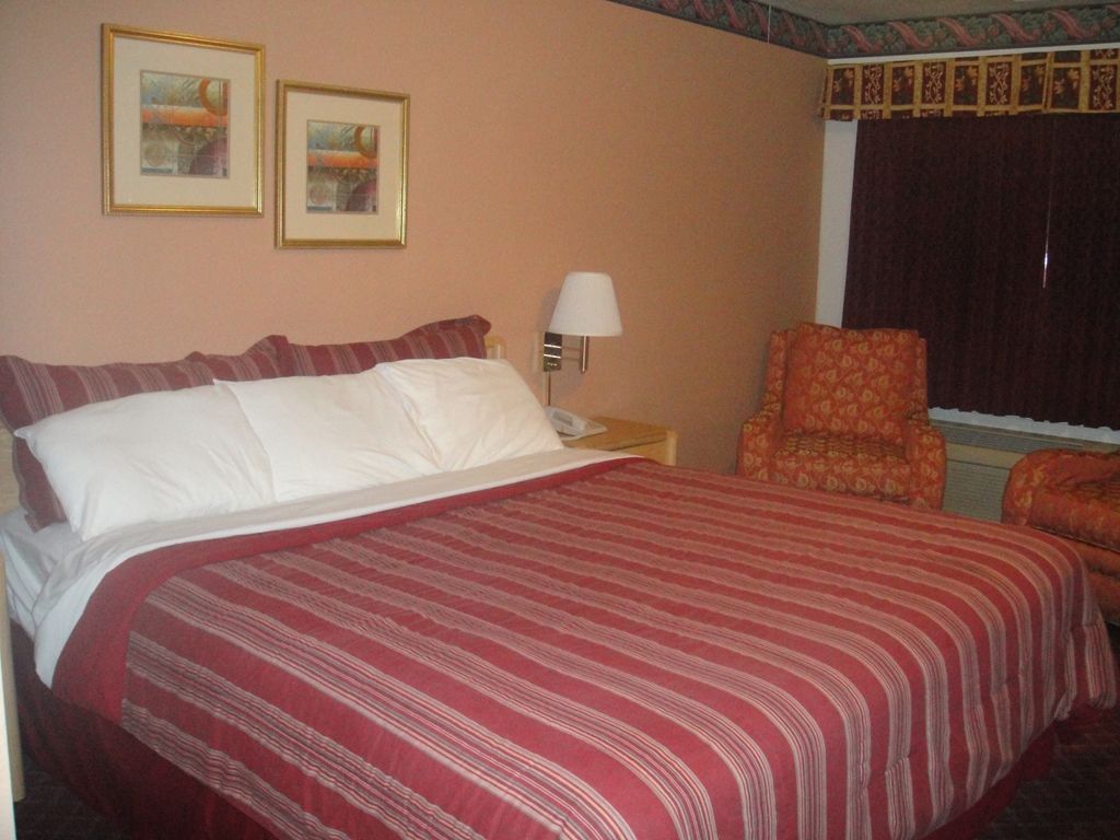 Muir Lodge Motel Martinez Phòng bức ảnh
