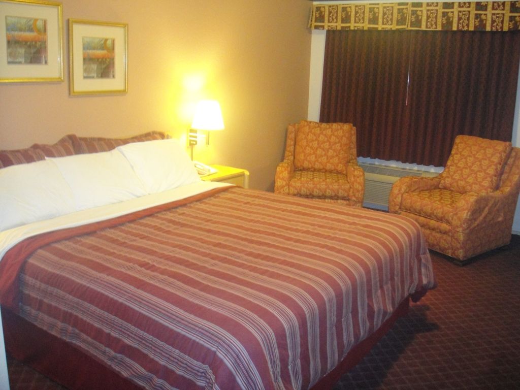 Muir Lodge Motel Martinez Phòng bức ảnh