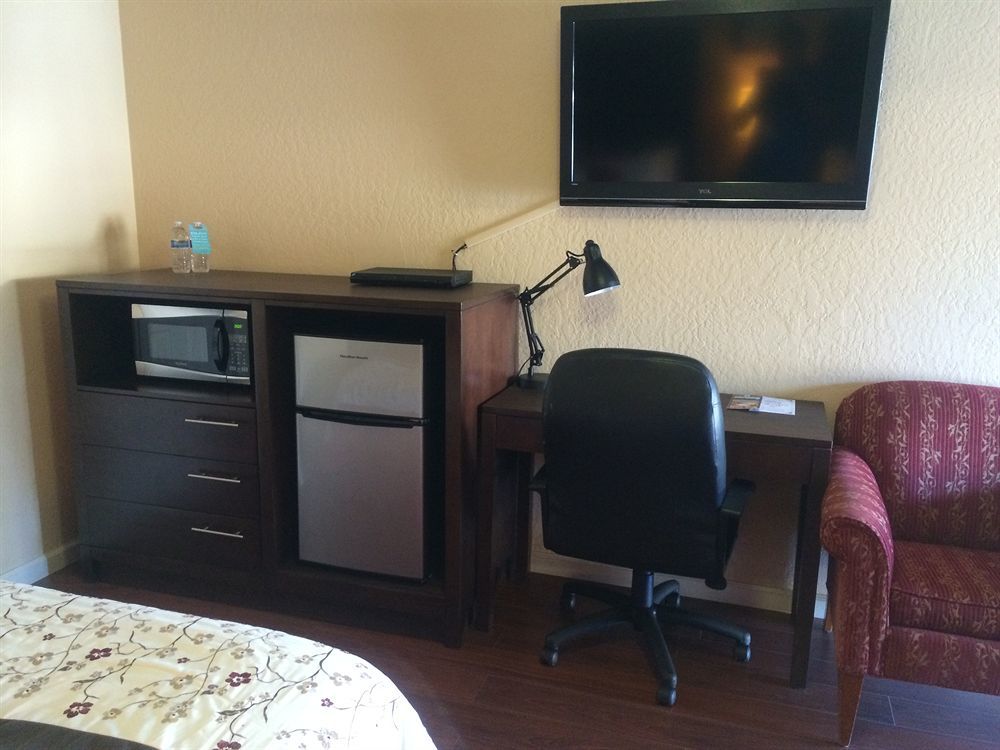 Muir Lodge Motel Martinez Ngoại thất bức ảnh